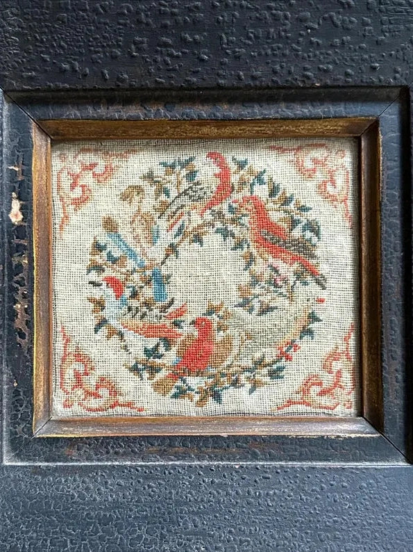 HDF Vikki Clayton-Dyer Silk - Momma Loves You GB Birds of a Feather Circle Together; Front