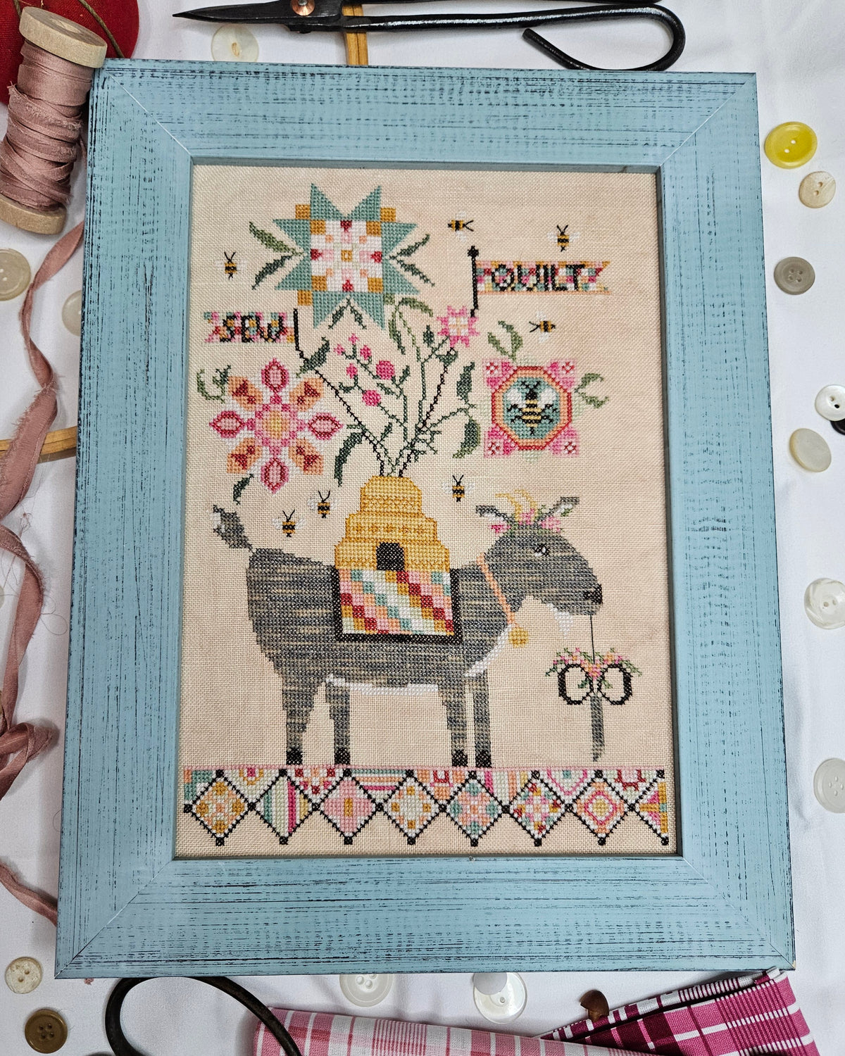 Quaint Rose Needlearts - Quilting Nanny